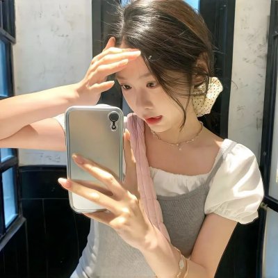 女猫